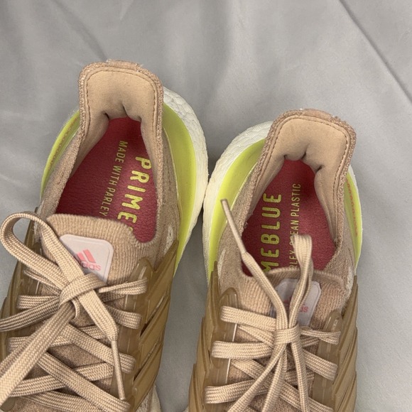 Adidas Trainers Womens 7 UltraBoost 21 Ash Pearl Pink Road Running Light Shoes - Picture 7 of 15